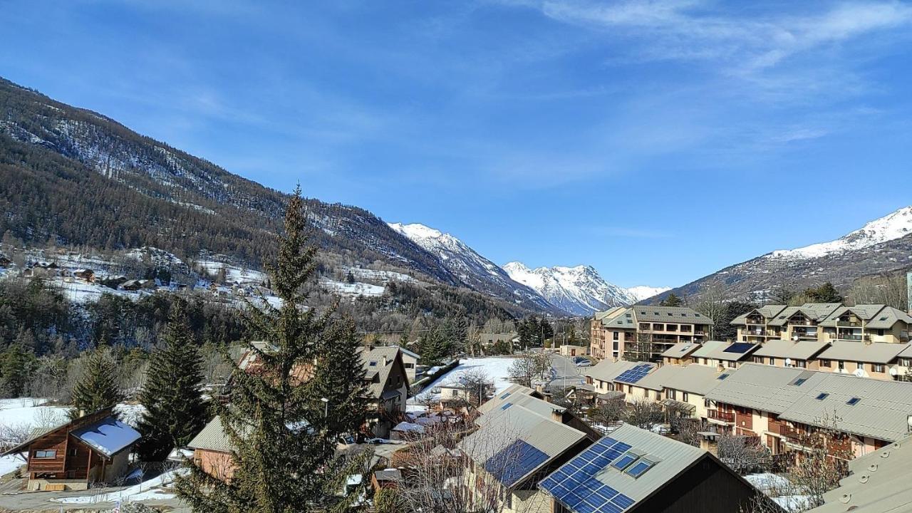 Appartement Vue Montagne, Cosy Et Chaleureux Briançon Eksteriør billede